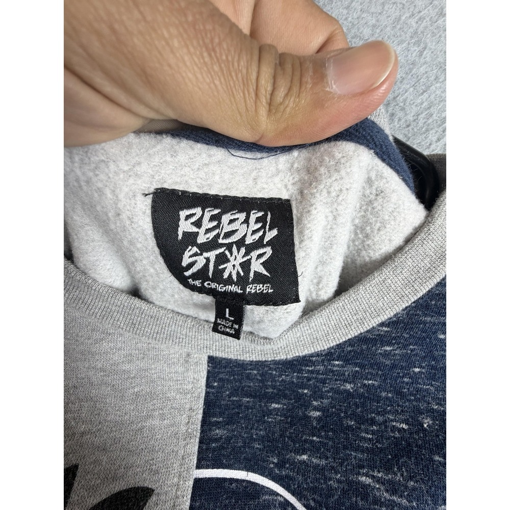 Rebel Star Sweatshirt Mens Large Multicolor Pullover Crewneck Peace Star Graphic - Picture 2 of 9